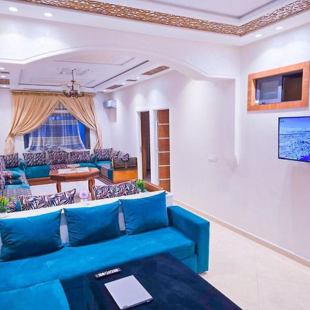 Luxury Of Mesnana - Stay With Low Budget 탕헤르 외부 사진