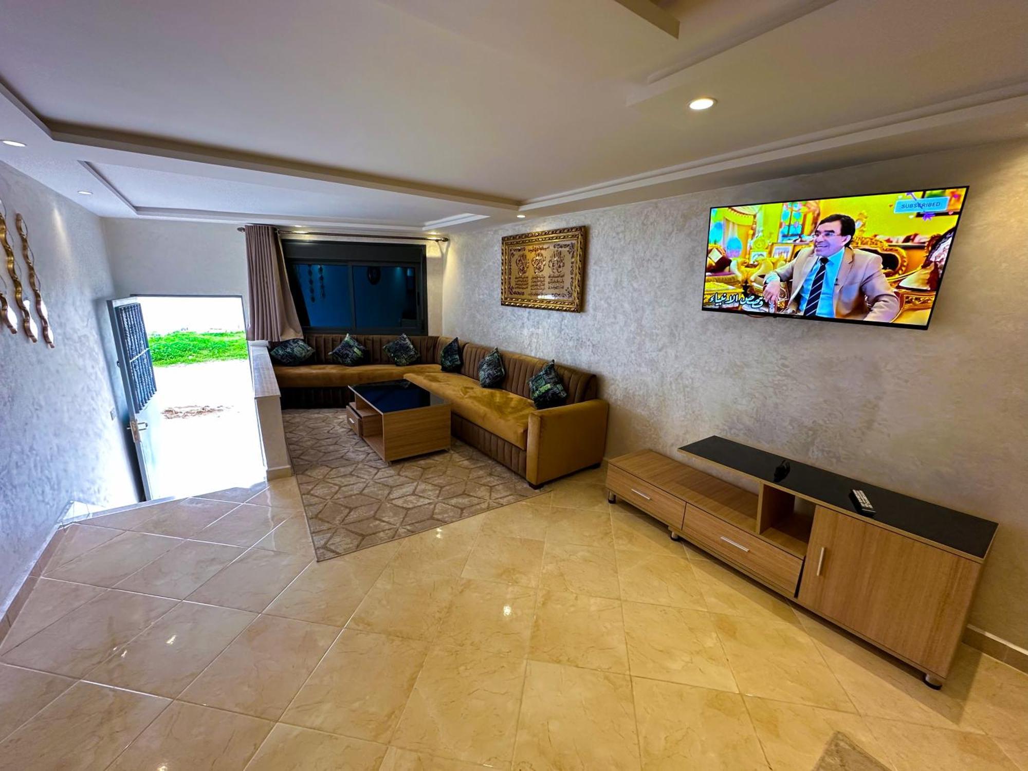 Luxury Of Mesnana - Stay With Low Budget 탕헤르 외부 사진